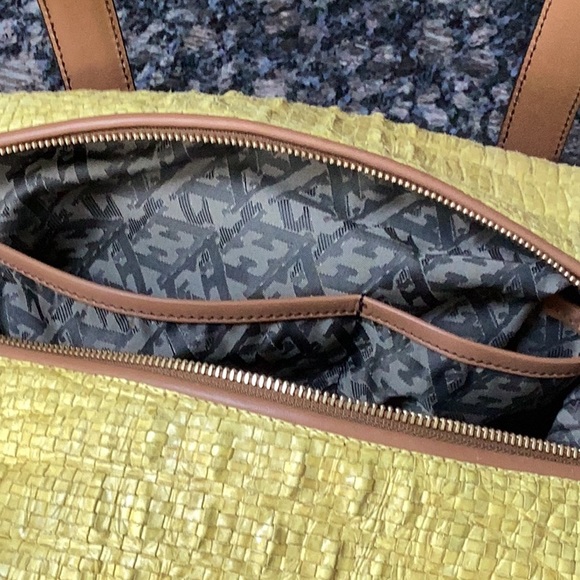 Escada woven leather purse - Picture 4 of 5